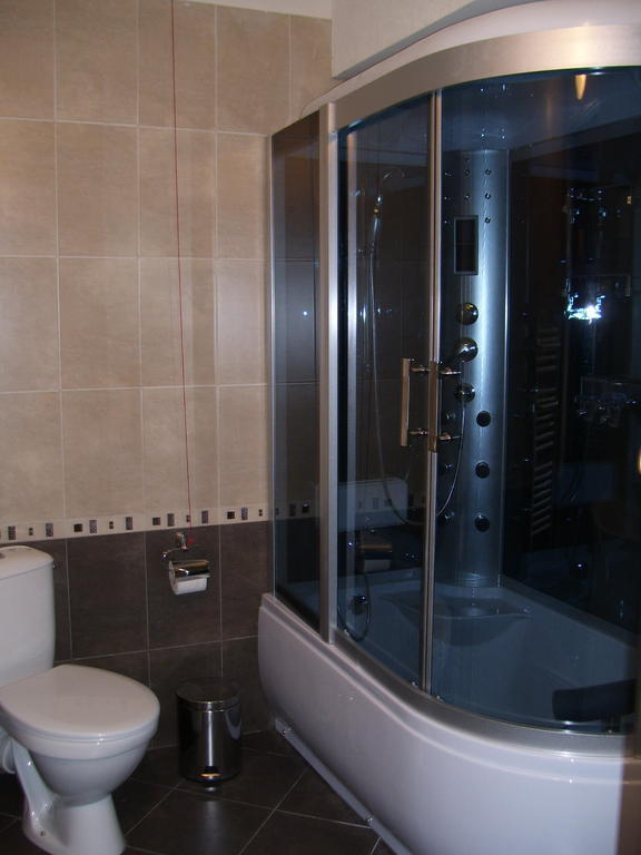 Kestenite Family Hotel Samokov Værelse billede